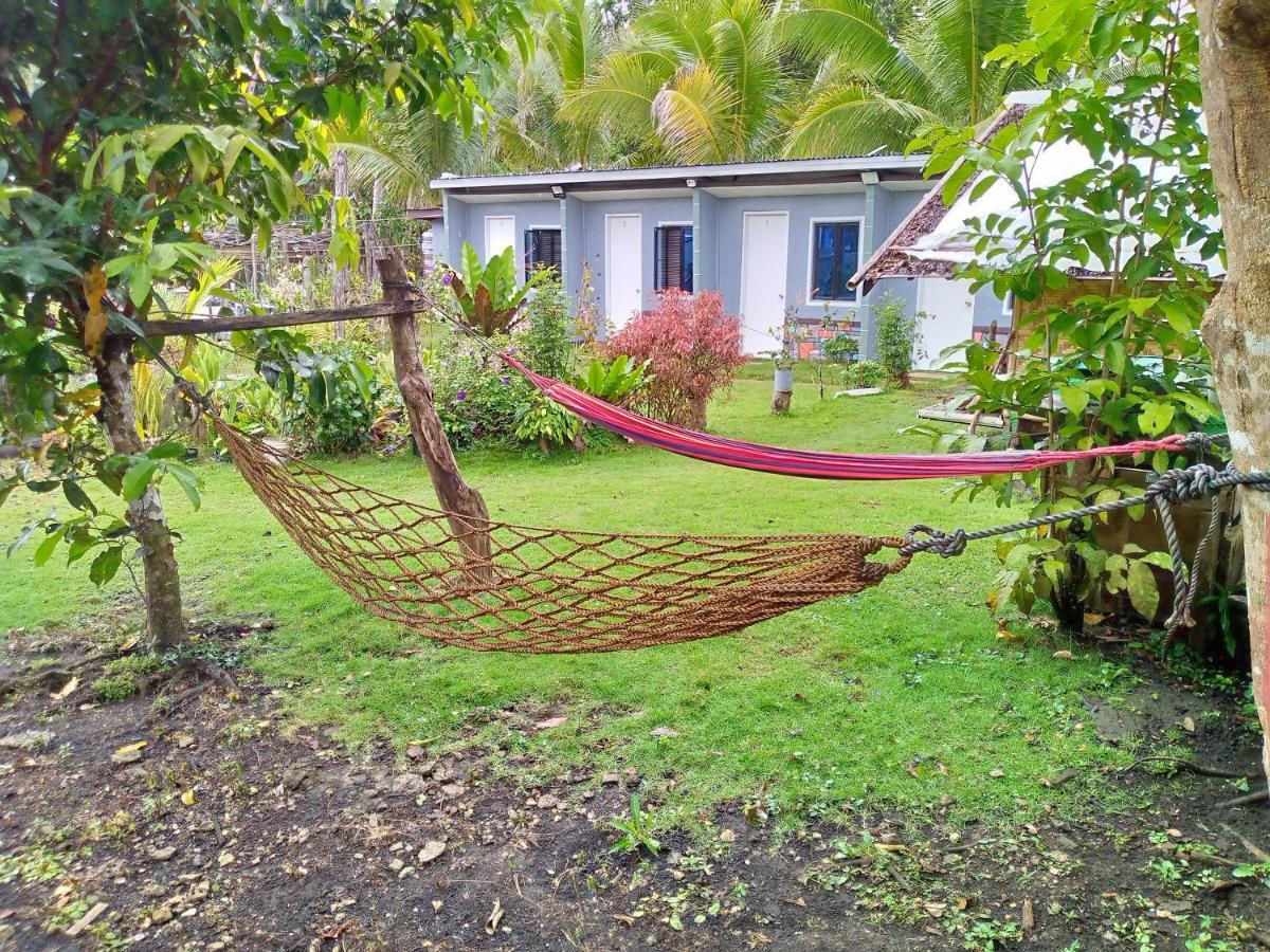 Junjals Backpackers Chalet Bohol Dış mekan fotoğraf