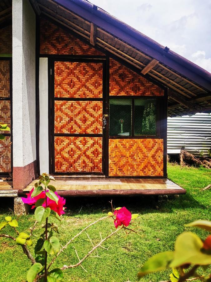 Junjals Backpackers Chalet Bohol Dış mekan fotoğraf